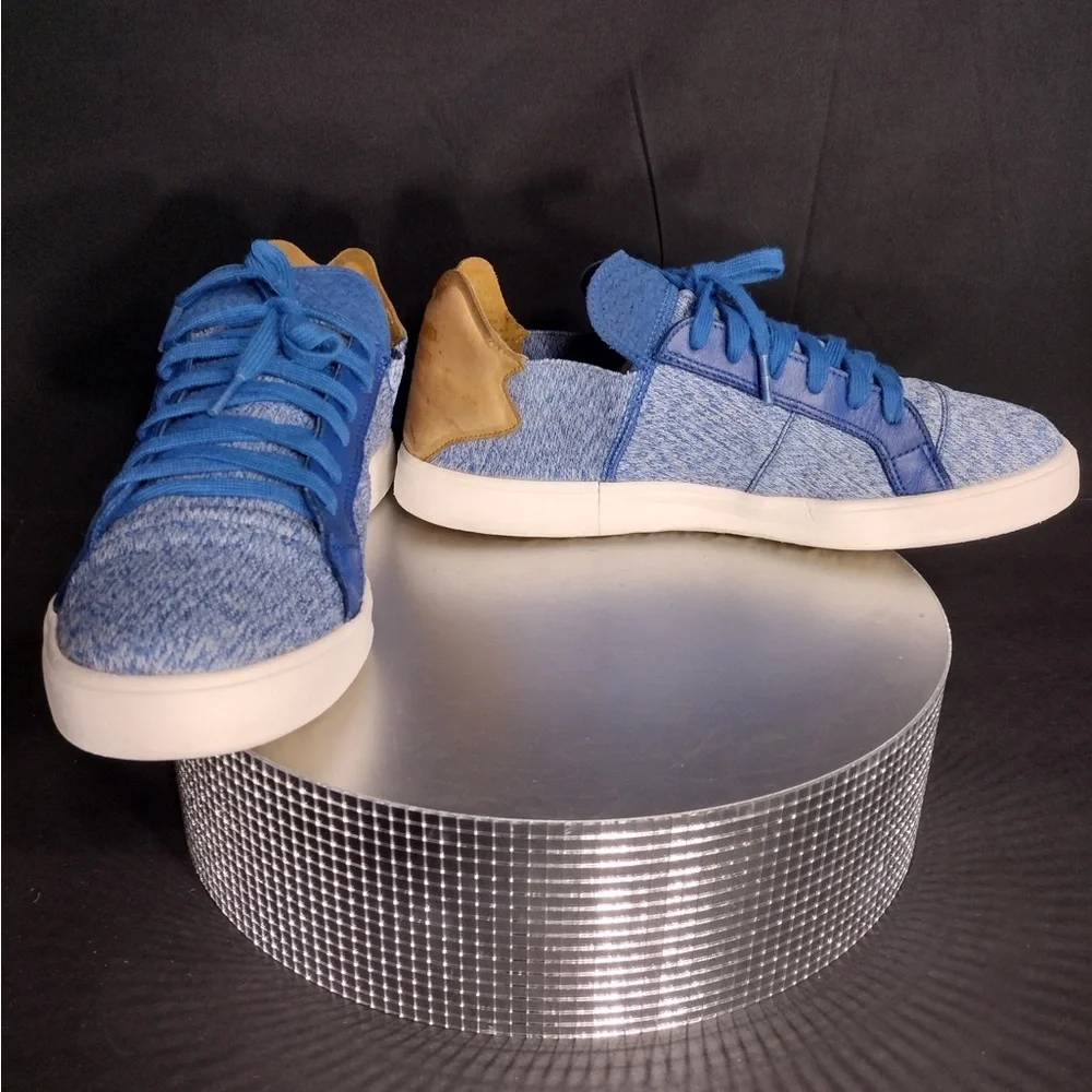 Adidas Blue and Brown Men's Sneakers size 10.5 pre owned Good condition
